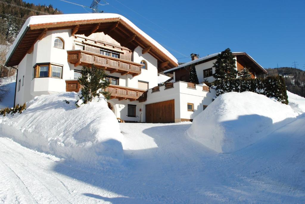 Apartment Maierhof Flirsch Esterno foto